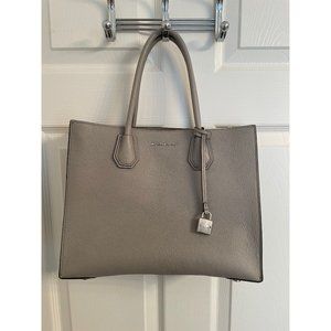 Michael Kors Large Mercer Leather Tote Grey